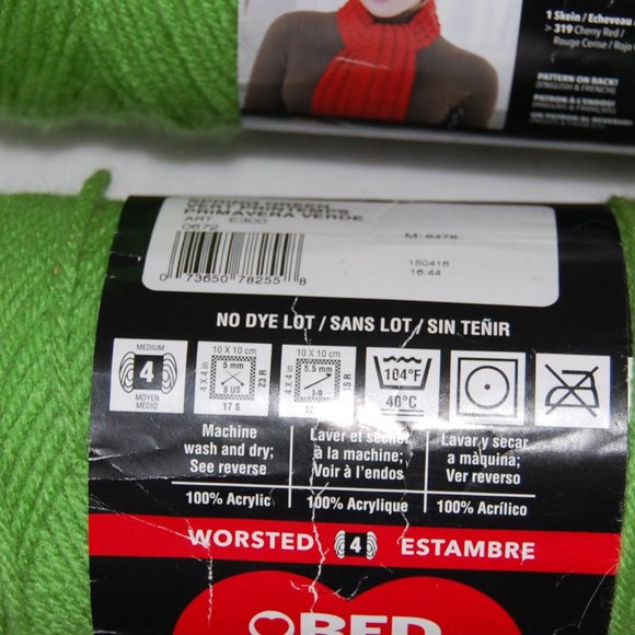 Lot of 2 (14 oz), Red Heart Super Saver Yarn, #4 Medium, Spring Green - Picture 3 of 3
